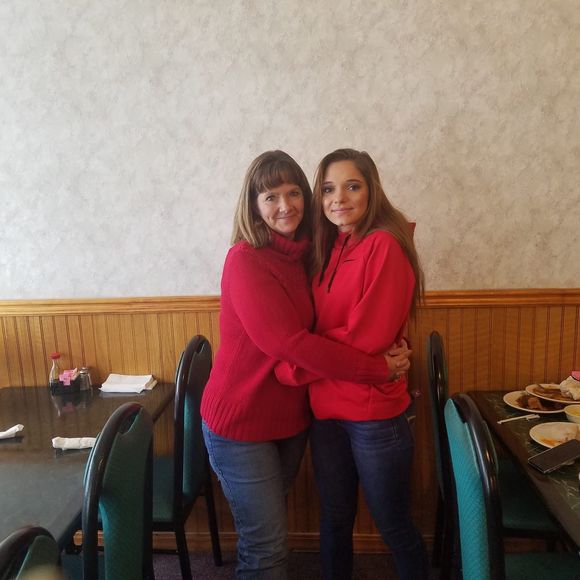 Meet your Posher, Shiela - Picture 1 of 1